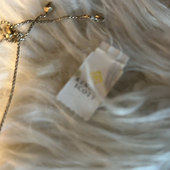 Elegant Gold Kendra Scott Brett Necklace with Red Pendant - Picture 6 of 7